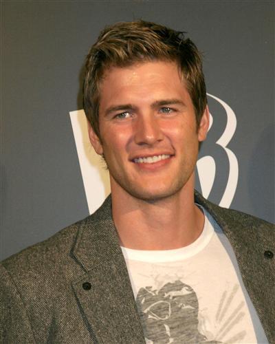 ryan mc partlin is awesome dead on chuck.