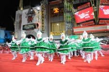 Hollywood Christmas Parade On Hallmark Channel December 12th
